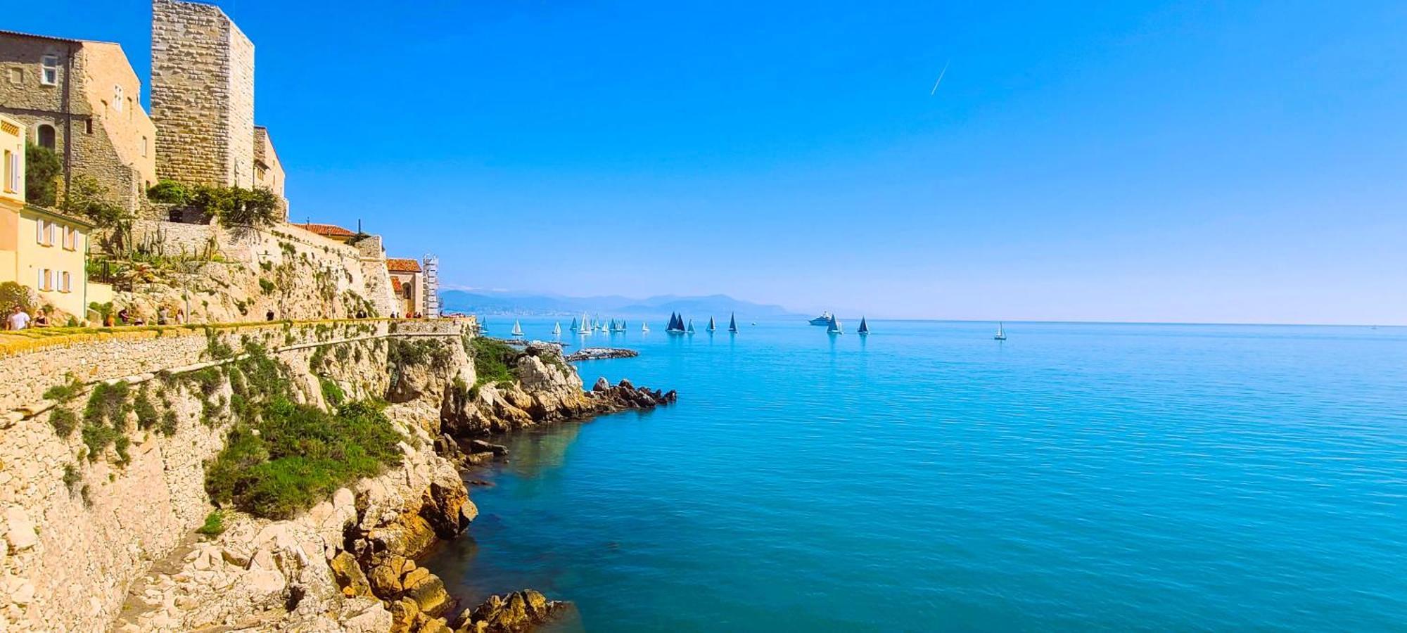 Appart'hôtel Luxe Vieil Antibes 75 m2 avec Parking Buitenkant foto